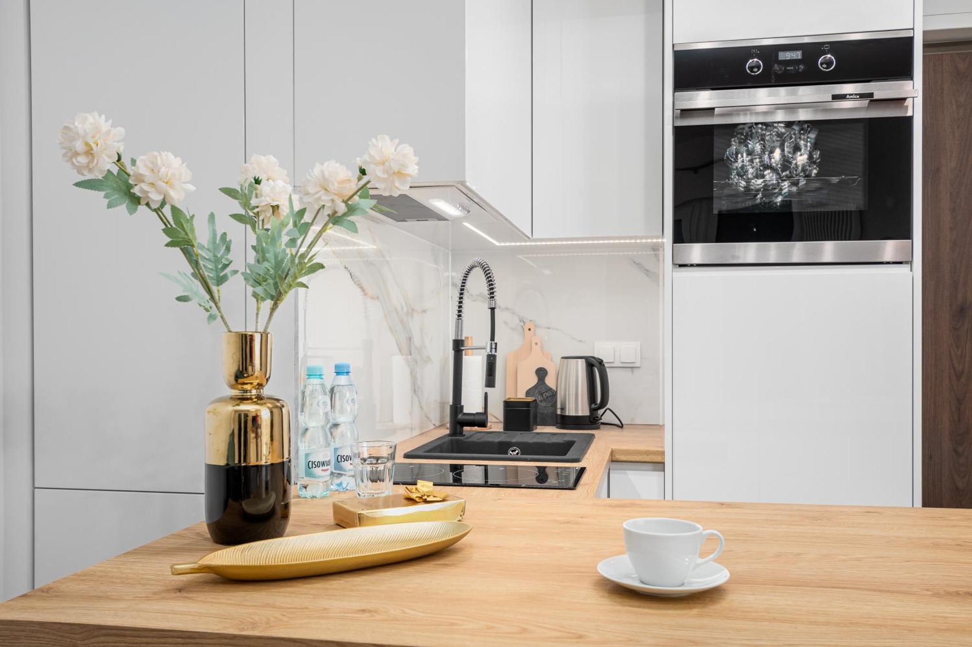 Apartamenty Dla Wszystkich Kasprzaka 29 Warsaw Luaran gambar